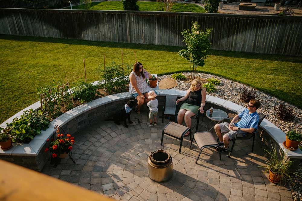 Backyard patio with Raised Garden Bed and wood-fire Fire oven