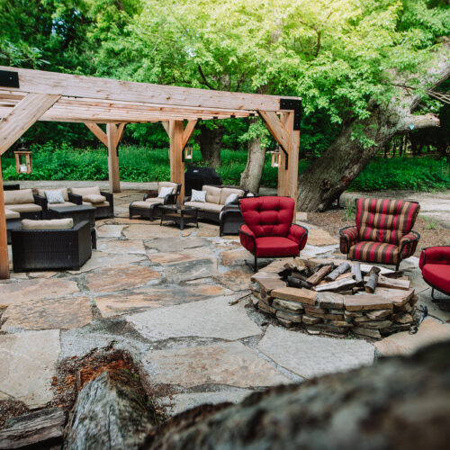 outdoor stone patio in Sioux Falls