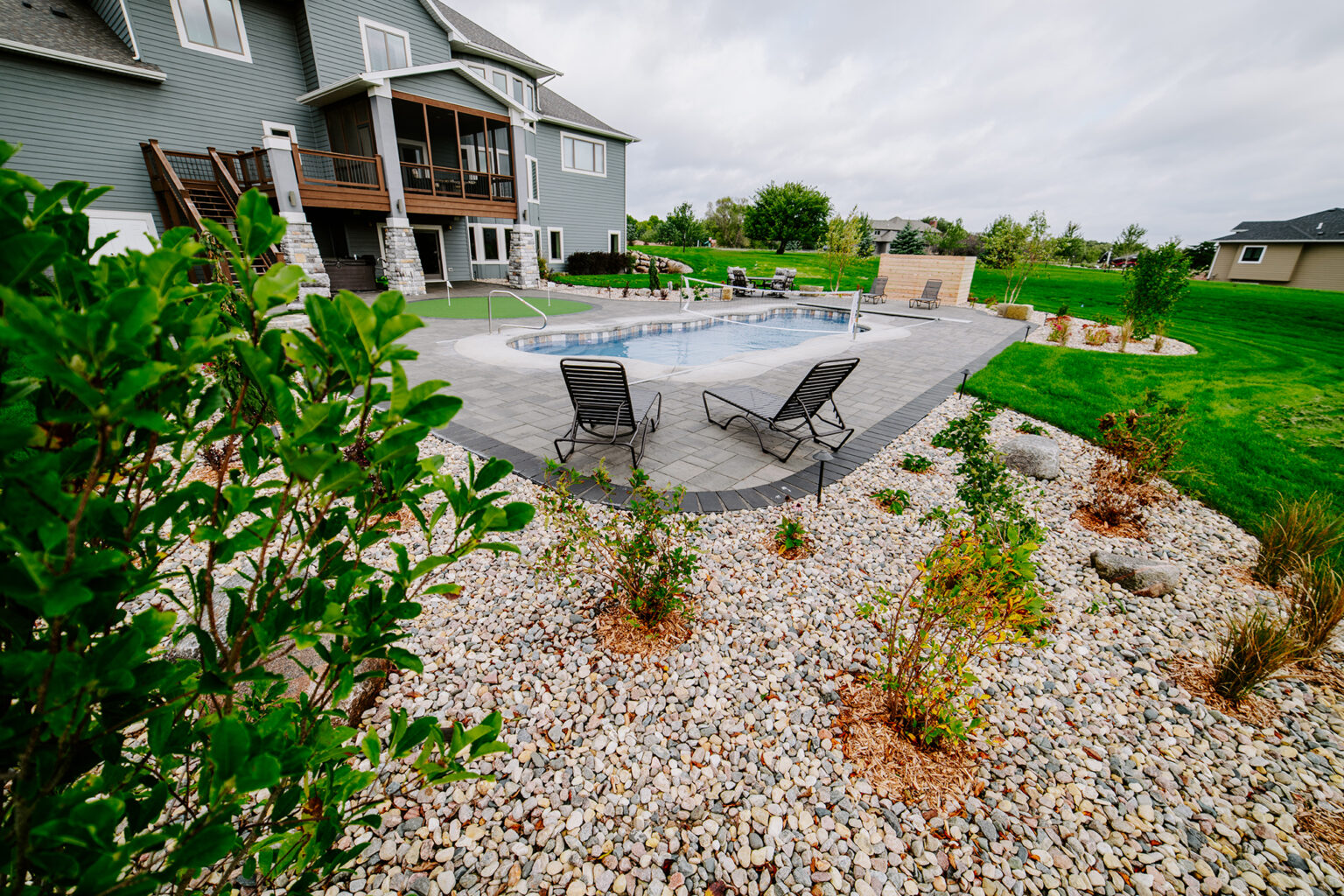 custom backyard golf