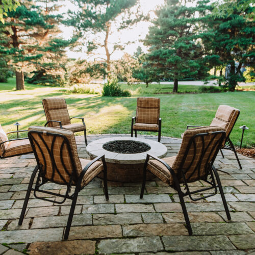 outdoor firepit on Sioux Falls patio