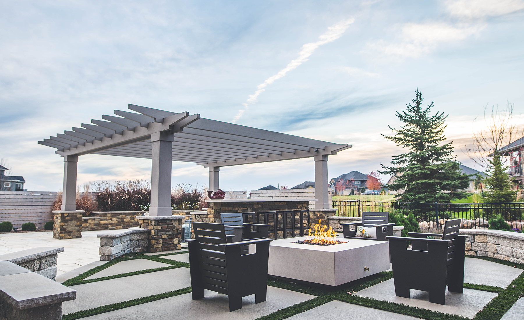 custom-engineered pergola beams