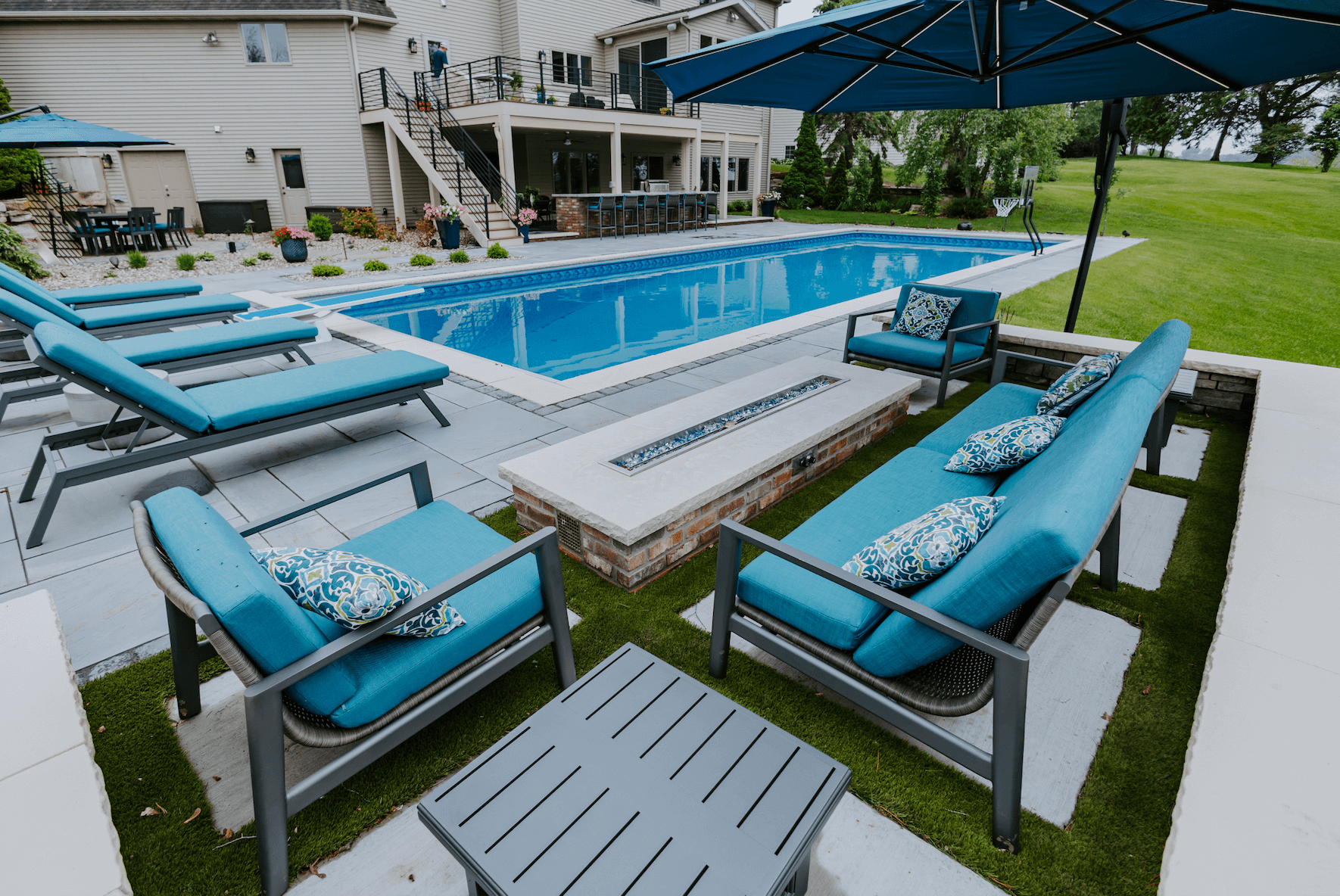 Outdoor seating