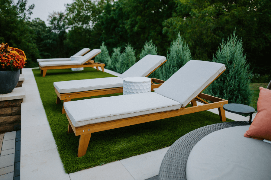 Poolside loungers